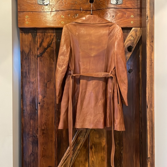 Gorgeous, timeless, leather jacket Napa y ante skin gear size 8 (more like a 4) - Picture 7 of 8